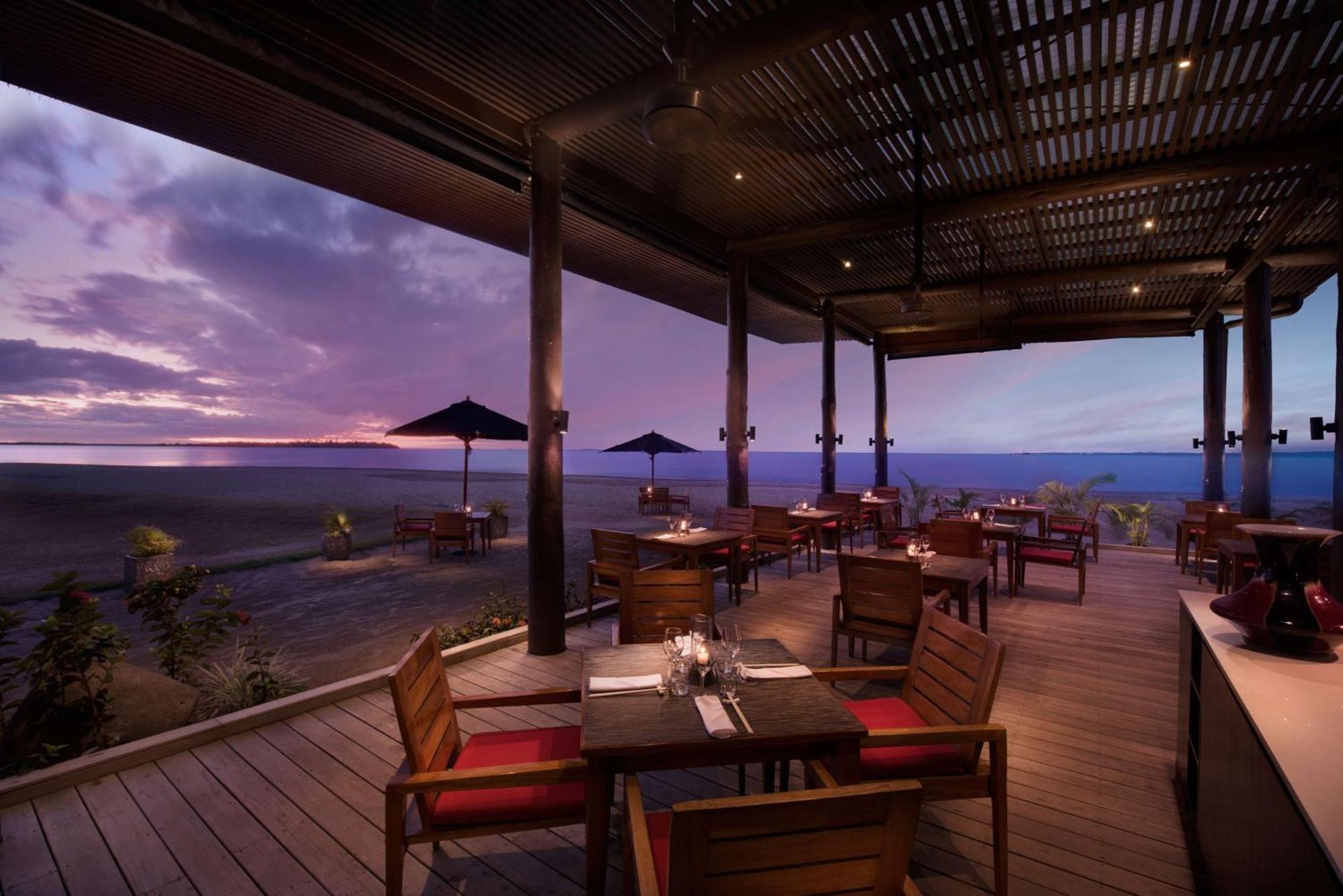 Hilton Fiji Beach Resort And Spa Denarau Island Exterior photo